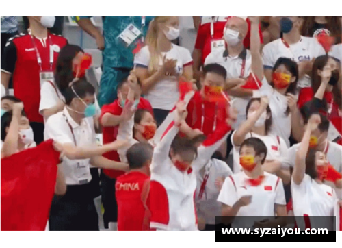 孙杨恩师在看台接受祝贺，中国男子游泳唯二奥运冠军，都是他 - 副本